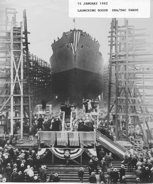 Arquivo:Launching Bogue.jpg