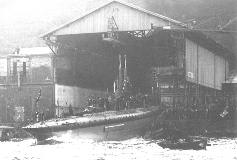 Datei:Sommergibile F 12.jpg