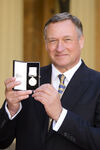DR_DAVID_HEMPLEMAN-ADAMS_RECEIVES_POLAR_MEDAL.jpg