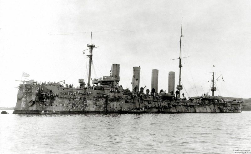 File:Ремонти модернизация крейсера Россия-2.jpg