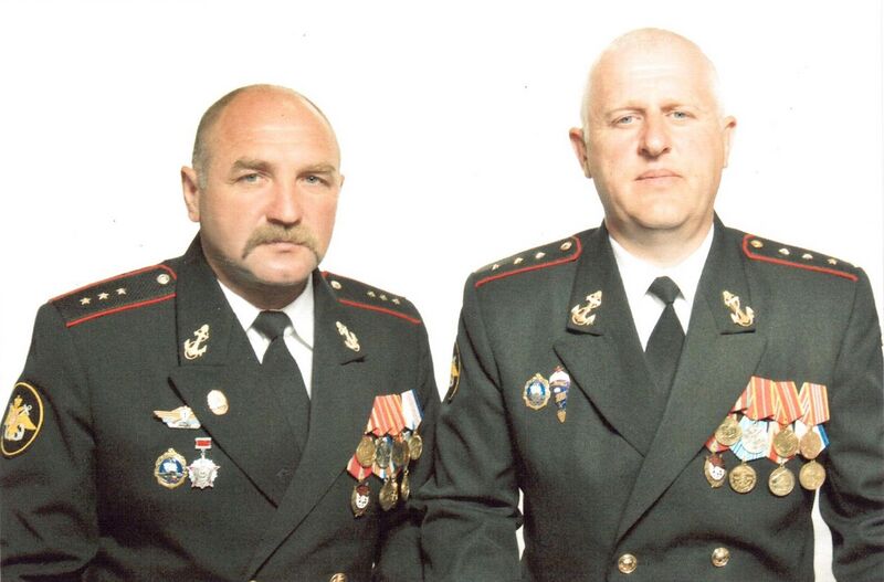 Archivo:Старшие прапорщики Гаврилик и Лях.jpg
