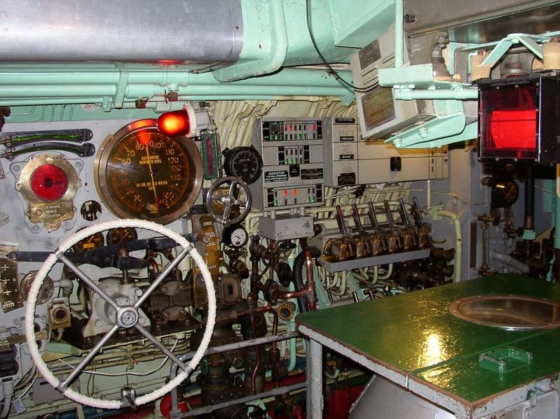 Plik:LING control room 2.jpg