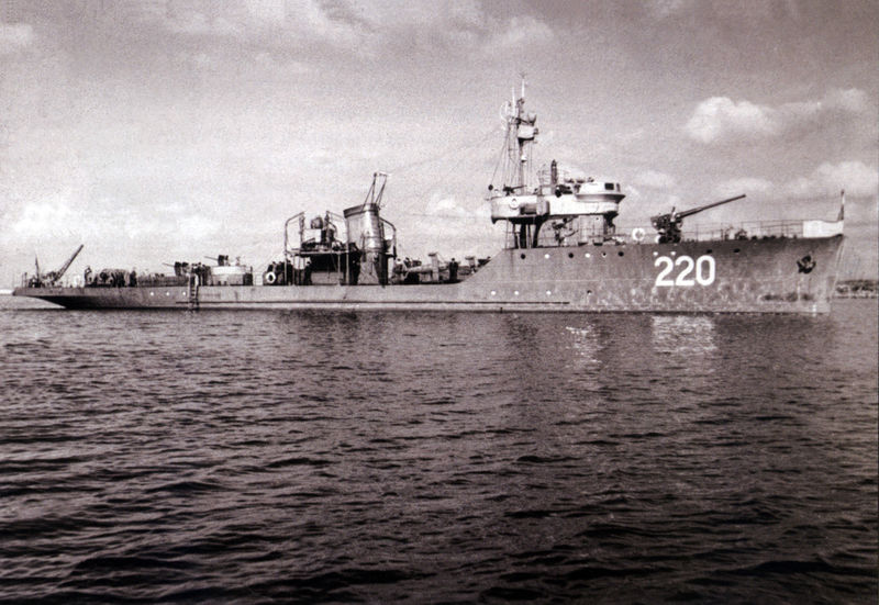 File:Т-220.jpg