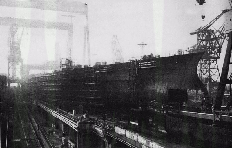 Datei:«Ульяновск»5.jpg
