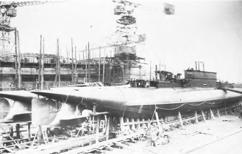 File:HMS L67.png