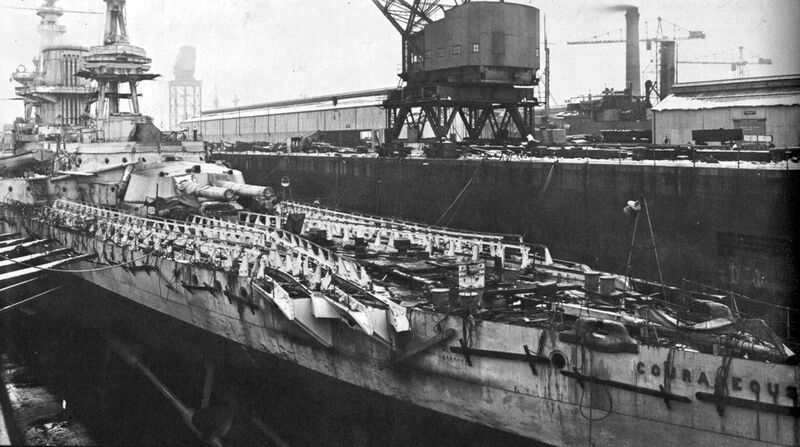 Datei:HMS Courageous 07.jpg