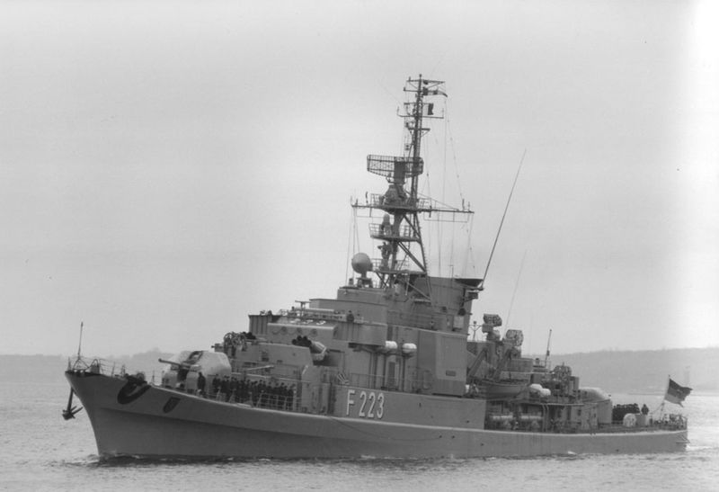 File:Karlsruhe F223.jpg