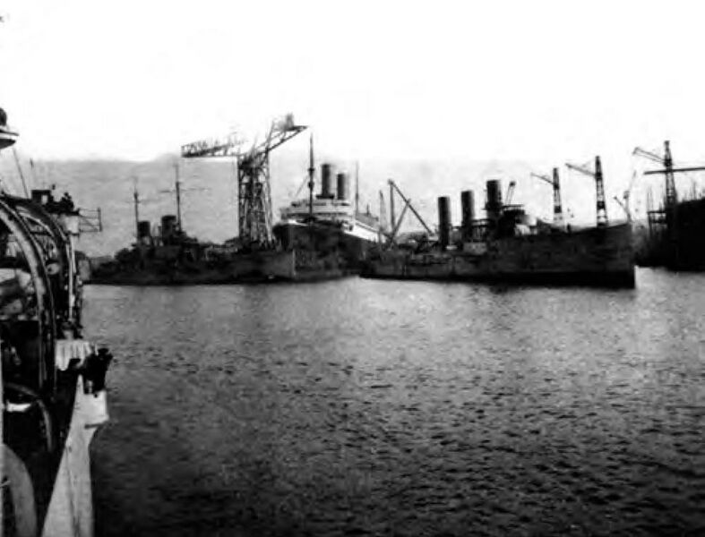 Archivo:Lutzow 05.jpg