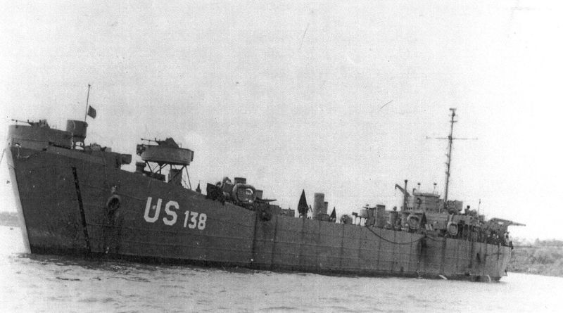 File:USS LST-138.jpg