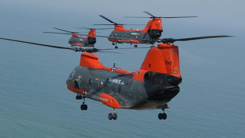 Arquivo:CH-46 19.jpg