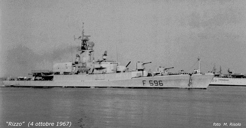 Datei:Luigi Rizzo F596.jpg