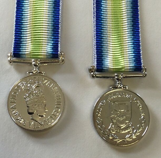Plik:South Atlantic Medal, Miniature.jpg