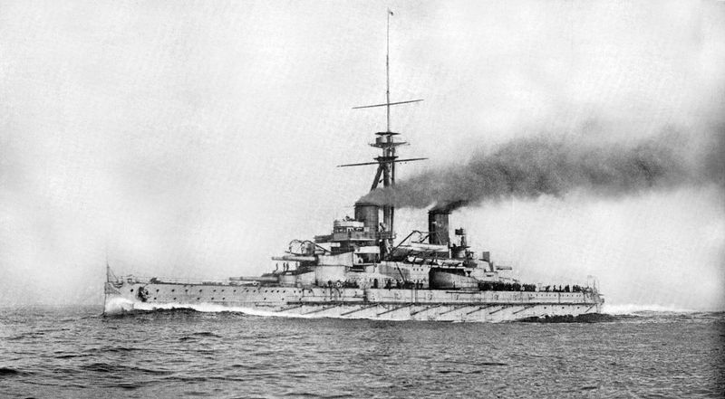 Plik:Minas Geraes 1910 altered.jpg