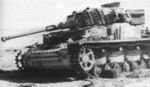 Panzer 4, note the spare track parts on the sides of the turret.jpg