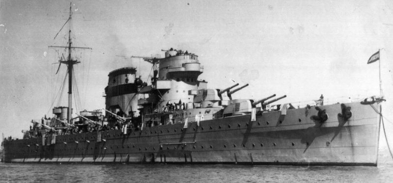 Datei:El-legendario-crucero-canarias-c-21.jpg
