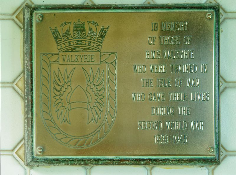 File:HMS Valkyrie мемориальная доска.jpg