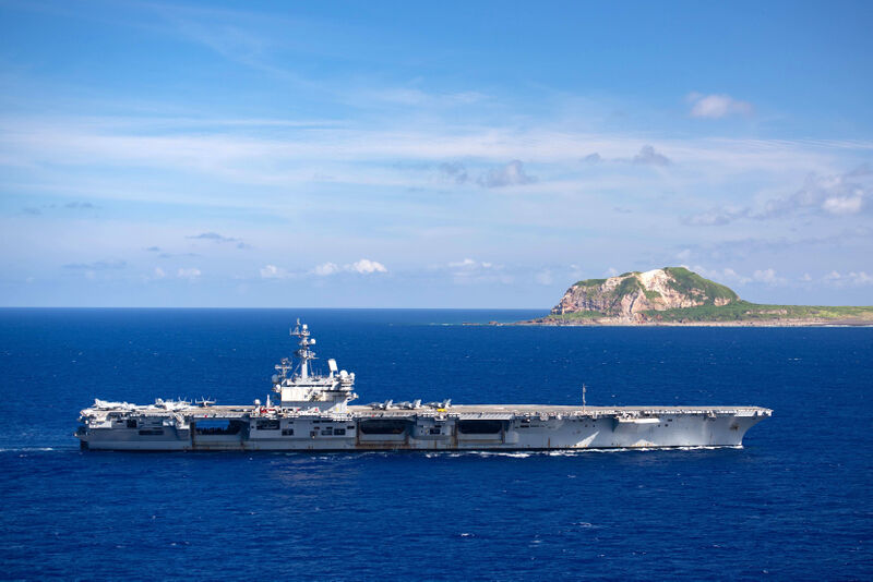 Plik:USS Ronald Reagan 2021.jpg