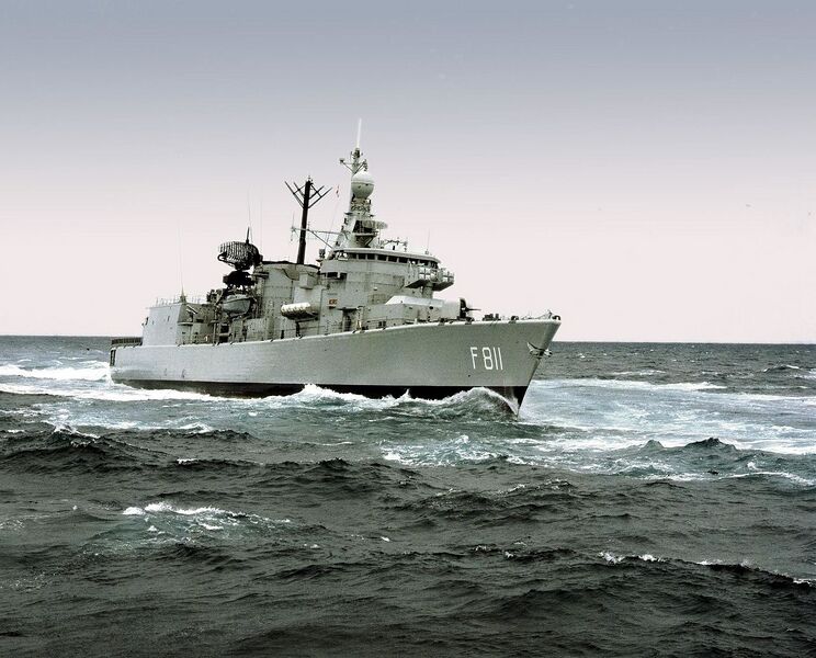 Plik:HNLMS Piet Hein (F811).jpg