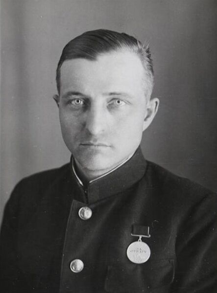 File:Вечерков Михаил Матвеевич.jpg