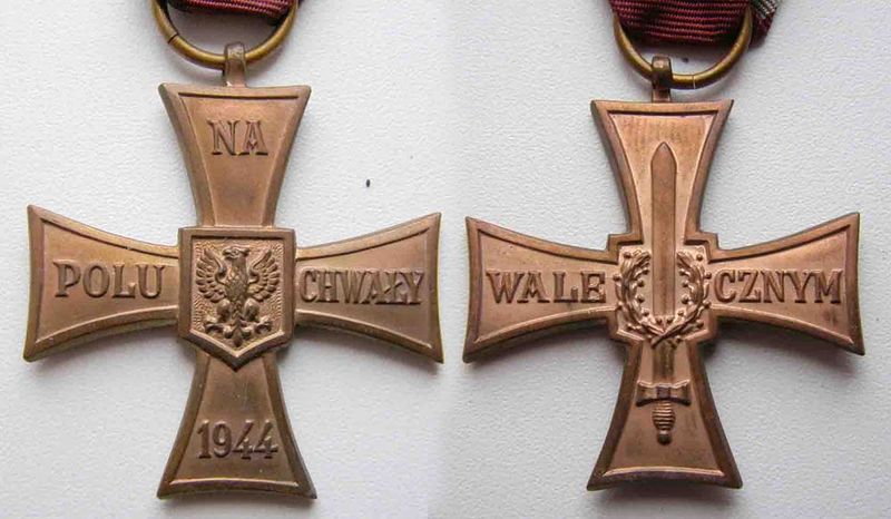 File:Krzyz Walecznych 1944sh.jpg