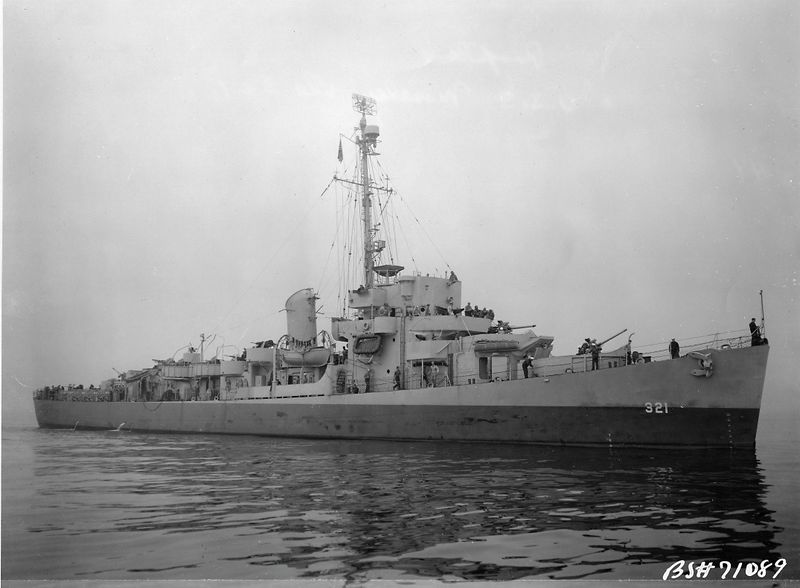 Datei:USS Mosley.jpg