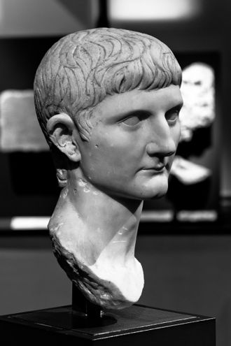 800px-MSR_-_Germanicus_Inv._).jpg