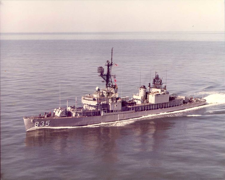 File:DD-835.jpg