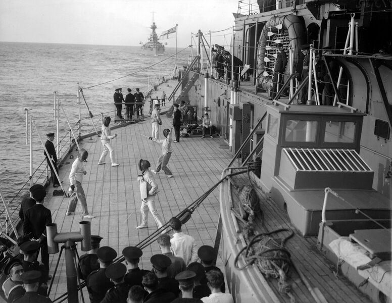 Datei:HMS Tiger 37.jpg