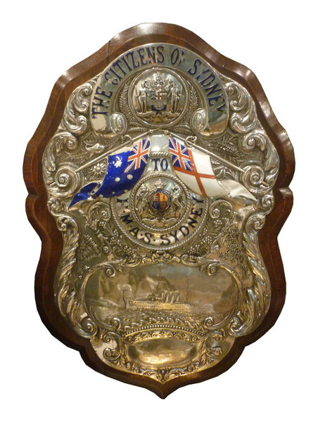 Datei:HMAS Sydney presentation shield.jpg