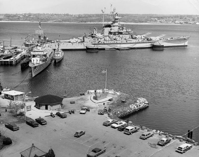 Soubor:USS Massachusetts. корабль-музей(2).jpg