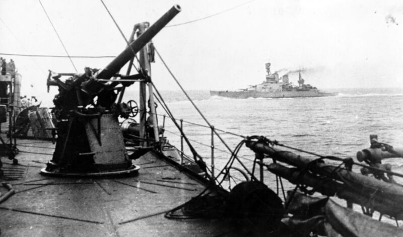 Datei:HMS Renown 07.jpg