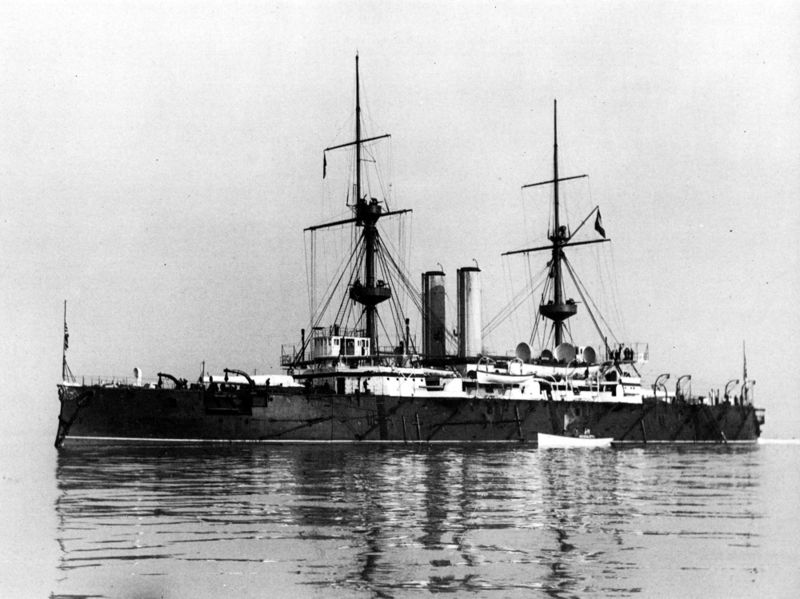 File:Royaloaka2.jpg