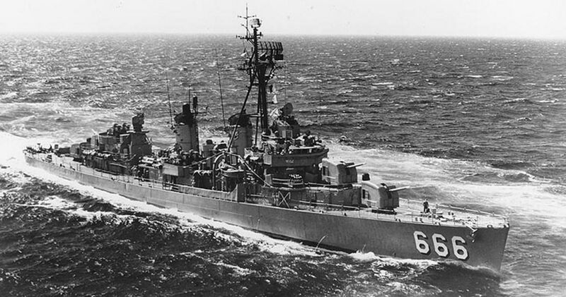 Plik:USS Blackh98068.jpg