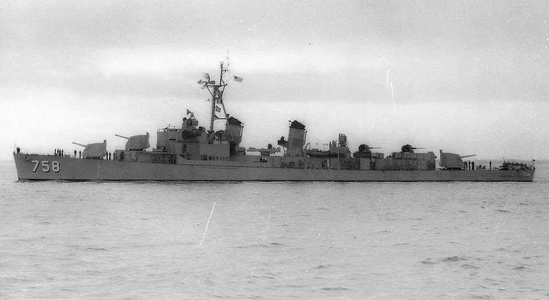 File:DD-758.jpg