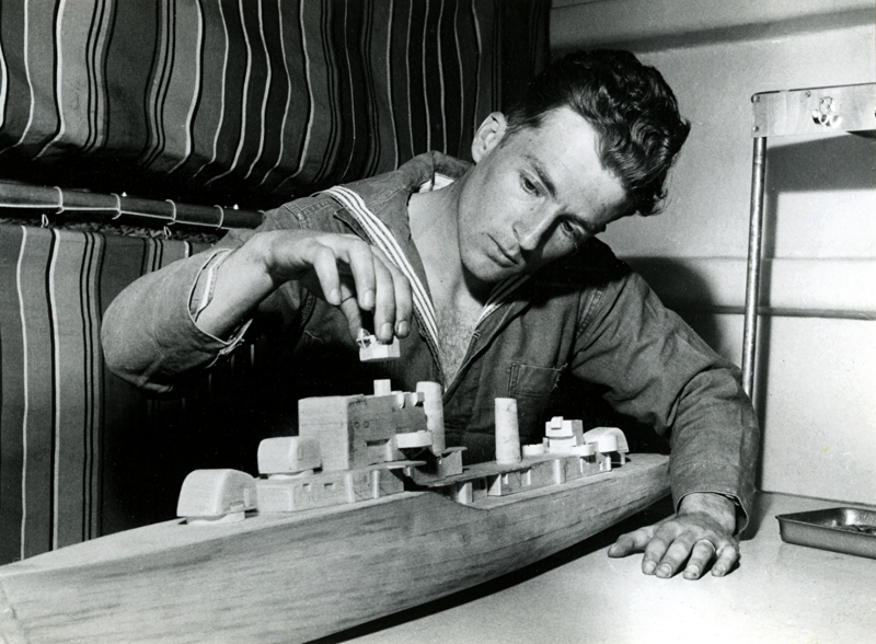 File:Halland matrose build a-model.png