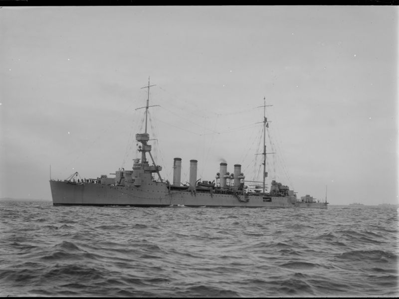 Plik:USSOmaha.jpeg