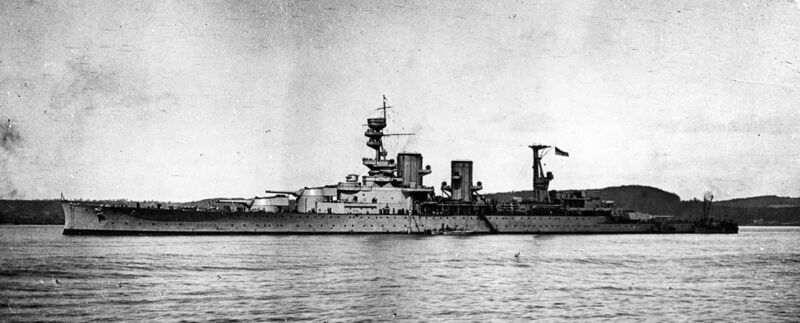 Datei:HMS Repulse 17.jpg