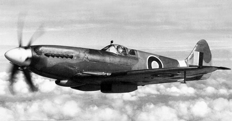 Plik:Spitfire XIV фото 4.jpeg