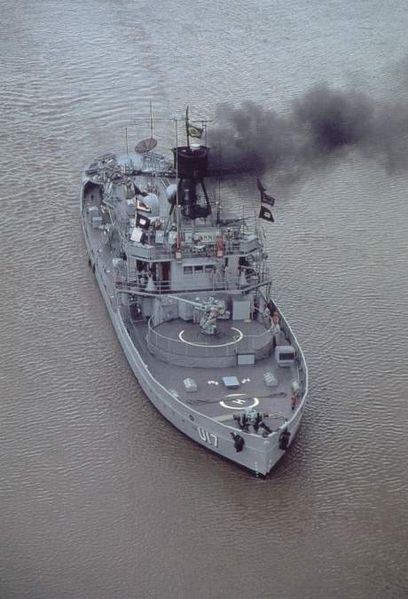 File:M Parnaíba (U-17).jpg