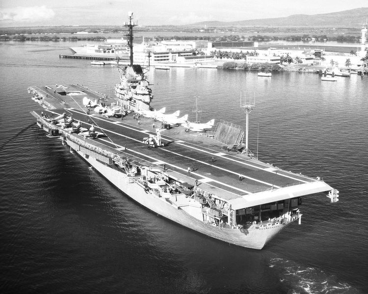 Plik:Ticonderoga-1961god.jpg