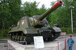 ISU-152 at Victory Park in Moscow.jpg