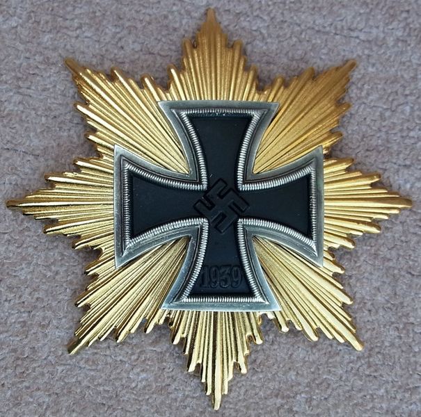 Plik:1939GrandCrossStar.jpg