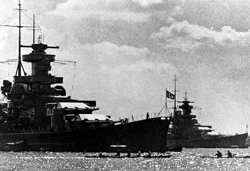 File:SCHARNHORST and GNEISENAU 1939.jpg