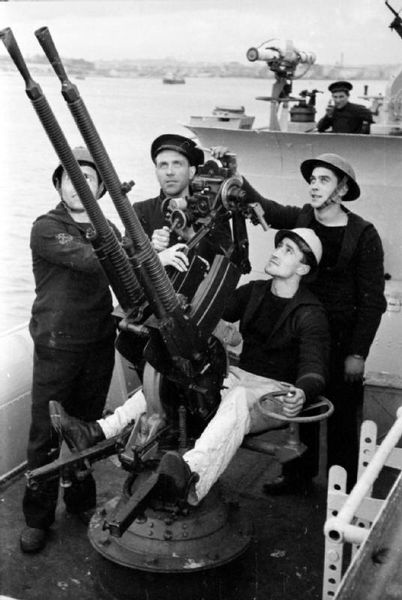 파일:France 132-1929 Pic 07.jpg