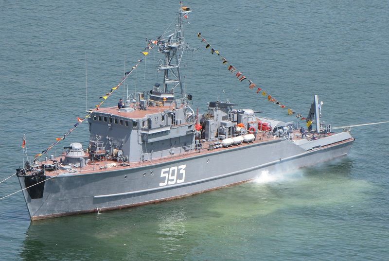 Datei:БТ-215.jpg