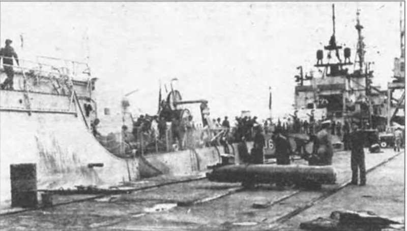 File:Выгрузка торпеды.png