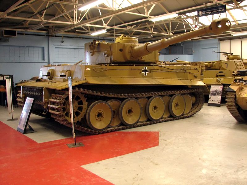 Datei:Tiger I 2 Bovington.jpg